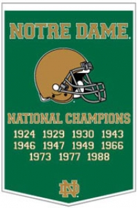 Notre Dame Fighting Irish 24" x 36" Green Dynasty Wool Banner