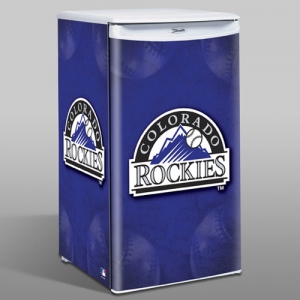 Boelter Colorado Rockies MLB 84 Can Counter Top Refrigerator
