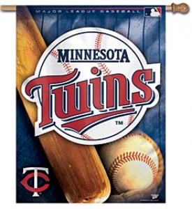 Minnesota Twins MLB 27" x 37" Vertical Outdoor Flag